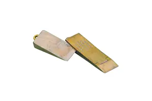 Fasten: Traveller's door fastener