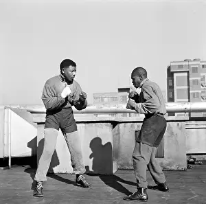 Madiba: Treason: End of Round One - To keep fit, Nelson