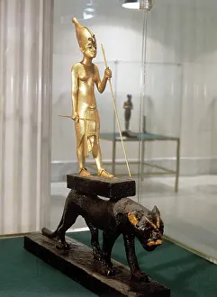 Displays: Treasures of Tutankhamun's tomb, 1973