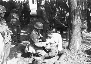 Paramedic: Treating a Polish wounded, 1939