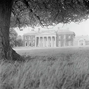 Pevsner: Trelissick