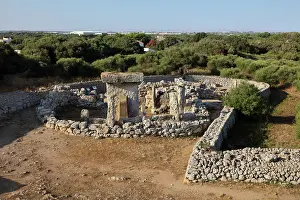 Talaiot: Trepuco talayotic site, Menorca, Spain