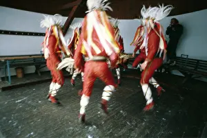 Pinzgau: Tresterer - Schonperchten at dancing in the