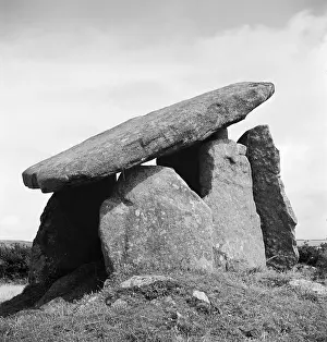 Kilometre: Trethevy Quoit. Cornwall