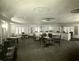 44th: Trial Room