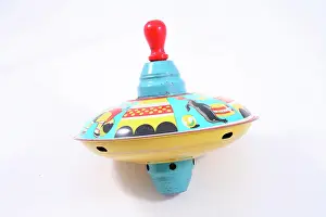 Bandmaster: Triang Bandmaster tin spinning top