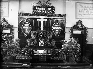 Mottoes: Trinity Baptist Chapel interior altar