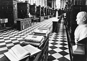 Thorwaldsen: Trinity College Library, Cambridge University