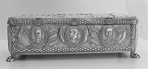 Trinket: Trinket Box lined with velvet