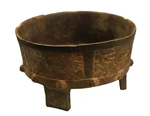 Precolonial: Tripod vessel. Ceramic. Teotihuacan. Teotihuacan culture