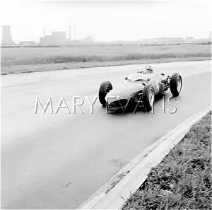 Sharknose: Trips in a Ferrari 156, Aintree, England