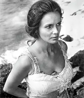 Devere: Trish Van Devere - actress