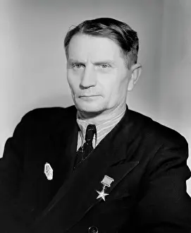 Less: Trofim Lysenko, 1955