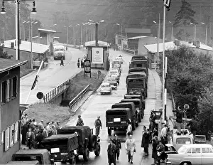 Reinforce: US troop transport to Berlin leads through Soviet zone
