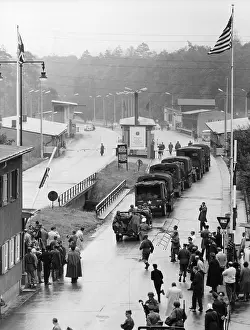 Reinforce: US troop transport to Berlin leads through Soviet zone