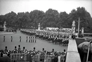 Trooping: Trooping the Colour - Queen Victoria Memorial