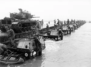 Mcghee: US troops demonstrate construction of floating bridge