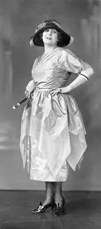 Chiffon: Trude Hesterberg, 1921