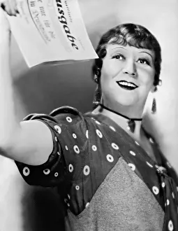 Ilse: Trude Hesterberg in A Blond Dream, 1936