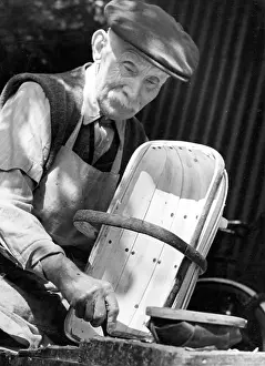 Trug: TRUG BASKET MAKER