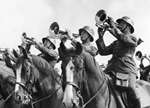 Trumpets: Trumpet corps at a parade