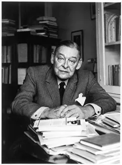 Stearns: Ts Eliot - Ida Kar portrait