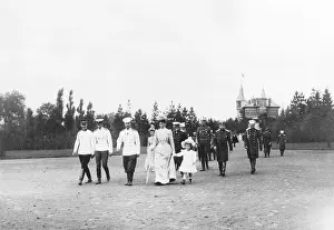 Feodorovna: Tsar Nicholas II Walking With Large Entourage