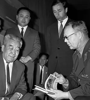Presenting: Tsoi Khen Visiting USSR