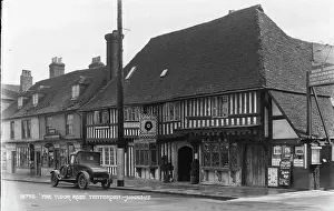 Signage: The Tudor Rose Tea Rooms