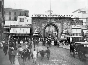 Berber: Tunis, Bab el Bhar, 19th Century