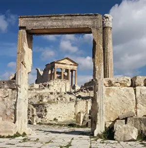 Contenders: TUNISIA/DOUGGA