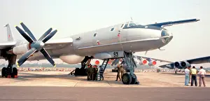 Tupolev: Tupolev Tu-142M 93 Black