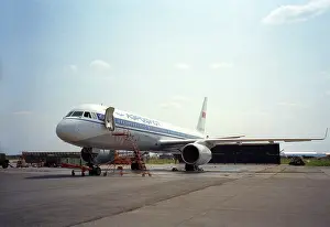 Yatsina: Tupolev Tu-204 aircraft, 1992
