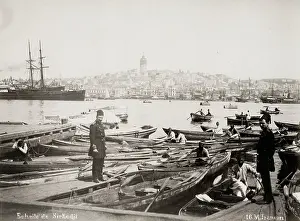 Boatmen: Turkey, Constantinople, Istanbul - boats, boatmen Bosphorous