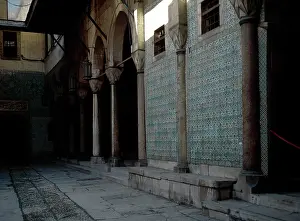 Corridor: Turkey. Istanbul. Topkapi Palace. Primary redidence of the O