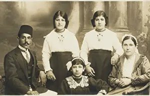 Superbly: Turkish Family Group - 1920s