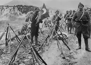 Lcgr1702: Turkish infantry column at rest with flag and rifles
