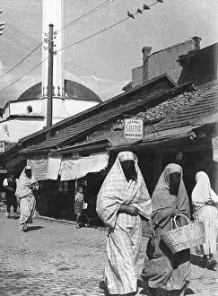 Burka: TURKISH WOMEN 1930S