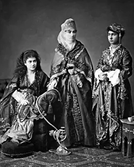 Hookah: Turkish women and hookah