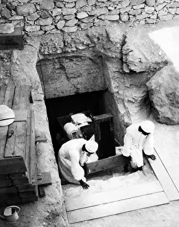 Hist: Tut-ench-Amun
