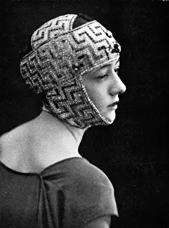 Embellished: Tutankhamen inspired head dresses