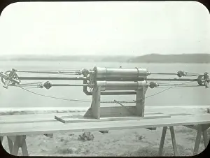 Hargrave: Twin double-acting cylinder motor