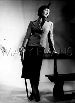 Waling: TWO-TONE SUEDE SUIT