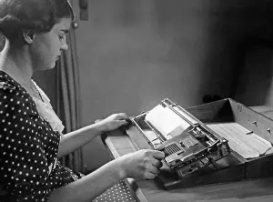 Typewriter: Typewriter from America, around 1880