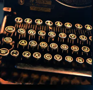 Agatha: Typewriter keys Imperial