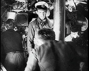 Rushing: U-Boat Crew Rushing to Dive Their U-Boat
