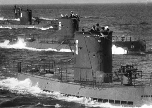Newsreel: U-boat maneuver, 1939