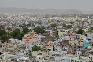 Overcrowding: Udaipur, Rajasthan, India