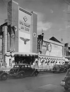 Lilian: UFA Palace at Zoo, 1939