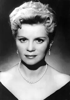 Musikinstrumente: UFA star Kristina Soderbaum dies at the age of 88